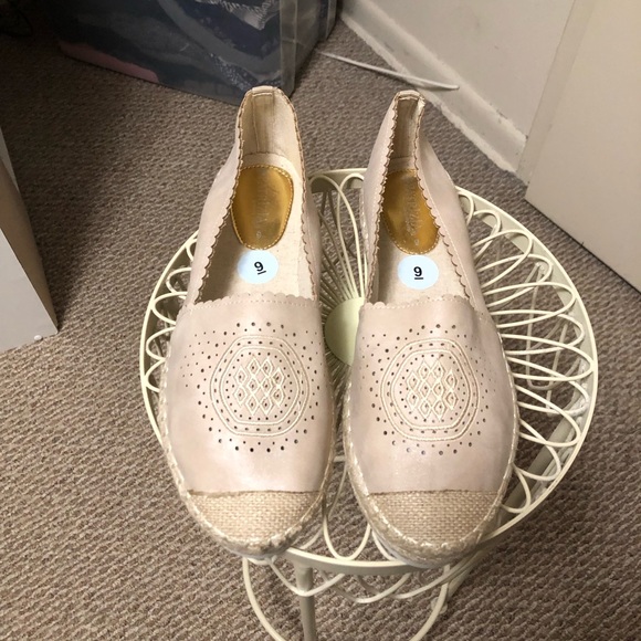 Patrizia by Spring Step tan Espadrilles - Picture 4 of 4